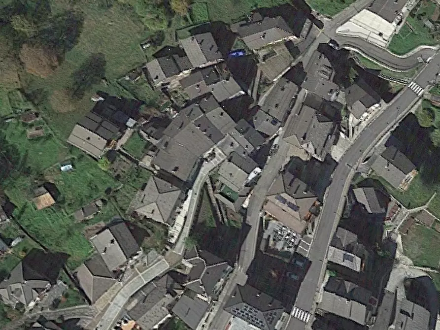 Immagine 10 di Porzione di casa in vendita  in Via Bereri a Mezzoldo