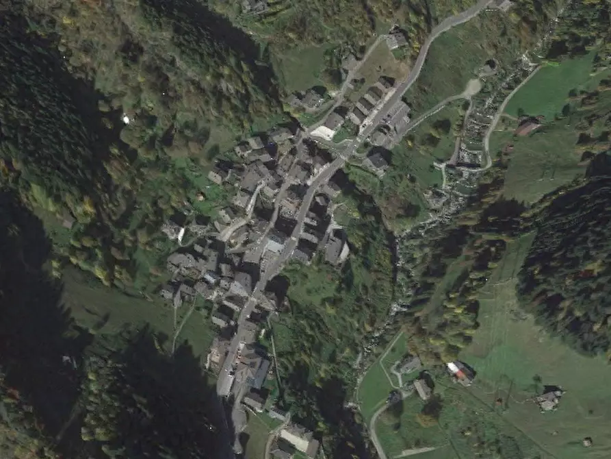 Immagine 11 di Porzione di casa in vendita  in Via Bereri a Mezzoldo