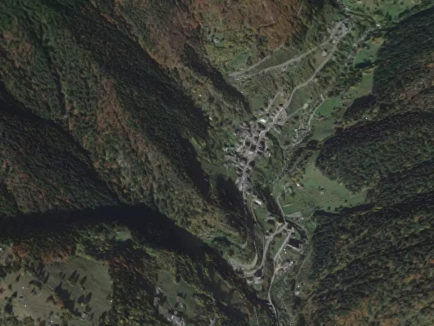 Immagine 12 di Porzione di casa in vendita  in Via Bereri a Mezzoldo