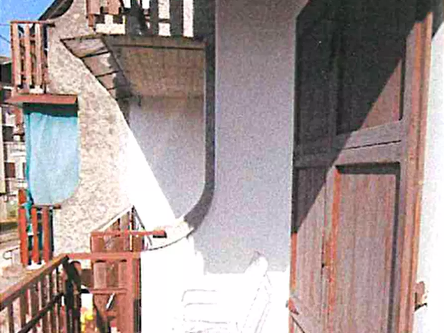 Immagine 4 di Appartamento in vendita  in Via Roncaglia a Zogno