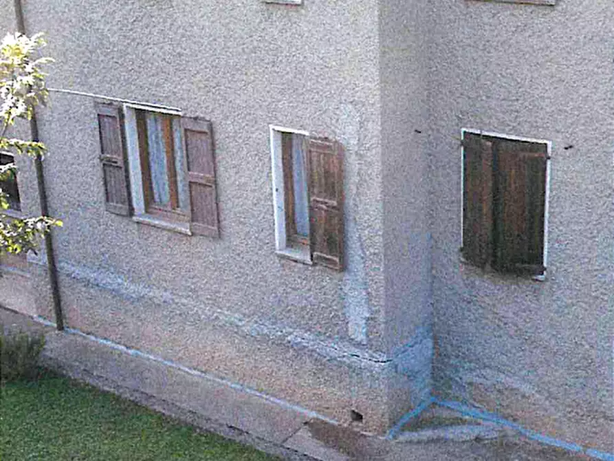 Immagine 6 di Appartamento in vendita  in Via Roncaglia a Zogno