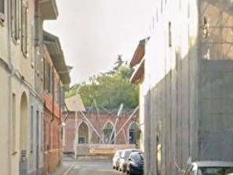 Immagine 3 di Appartamento in vendita  in Via Giuseppe Parini a Busto Arsizio