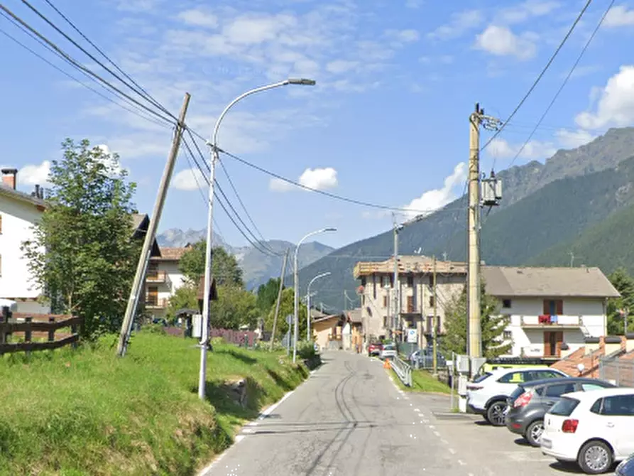 Immagine 6 di Garage in vendita  in Via Serta a Schilpario