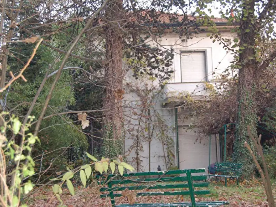 Immagine 3 di Villa in vendita  in Via Mazzini a Albizzate