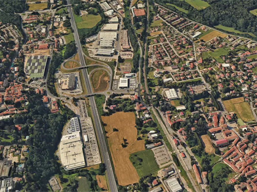 Immagine 8 di Villa in vendita  in Via Mazzini a Albizzate