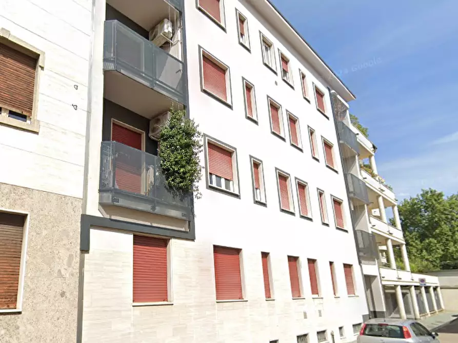 Immagine 3 di Appartamento in vendita  in Via Bonvicino a Legnano