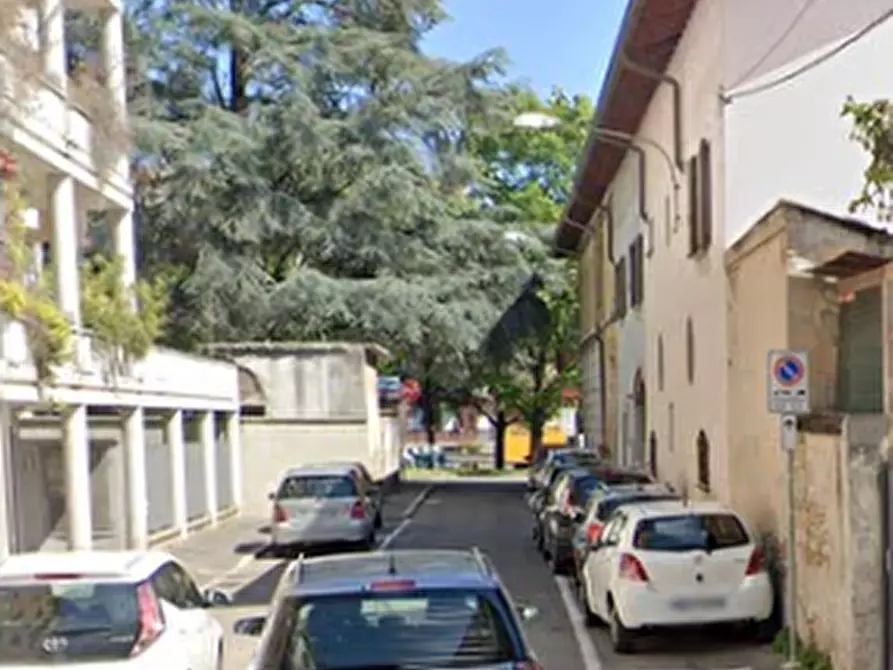 Immagine 7 di Appartamento in vendita  in Via Bonvicino a Legnano