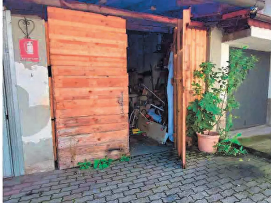 Immagine 4 di Appartamento in vendita  in Vicolo Curtatone a Busto Arsizio