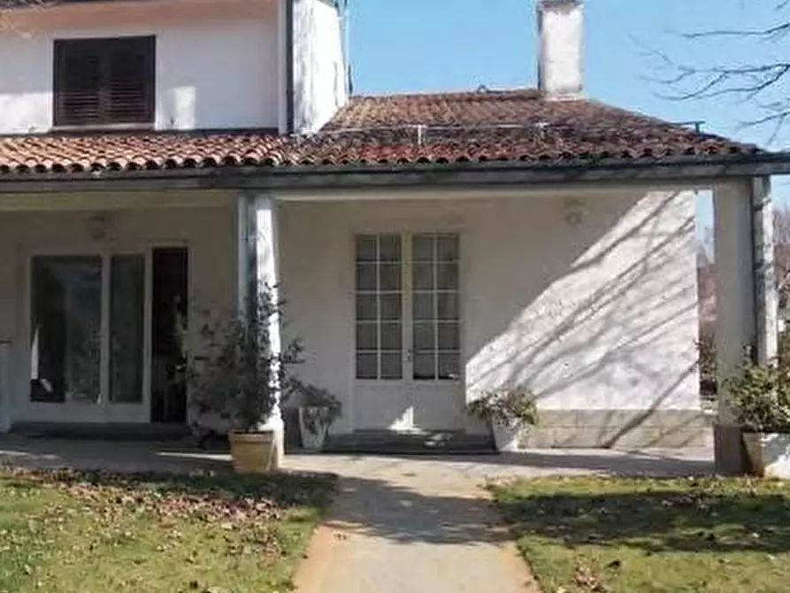 Immagine 8 di Porzione di casa in vendita  in via della Resistenza a Castello D'argile