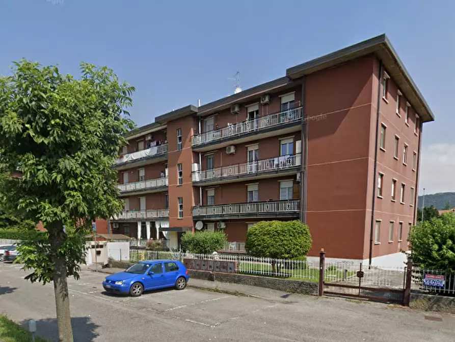 Immagine 13 di Appartamento in vendita  in Via Antonio Gramsci a Coccaglio