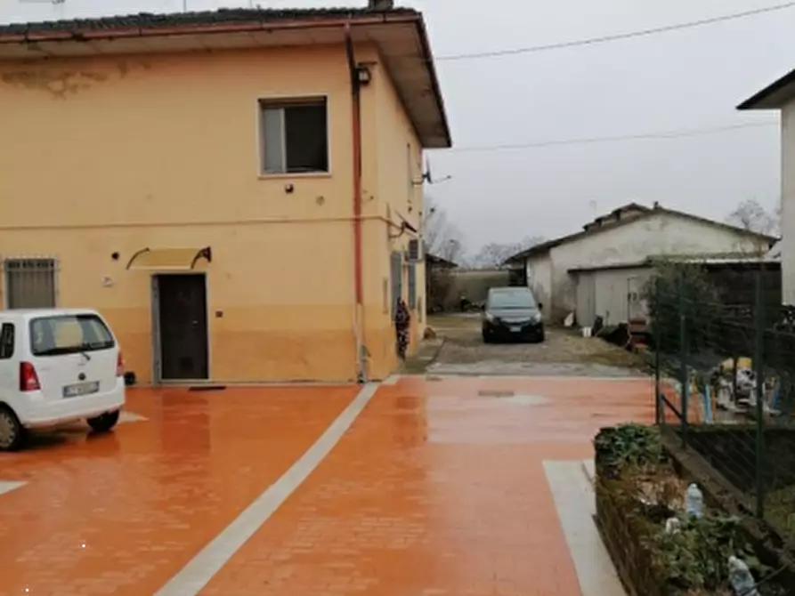 Immagine 3 di Appartamento in vendita  in Via per Volongo a Gambara