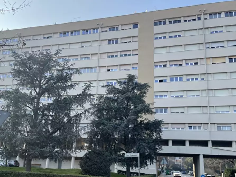 Immagine 3 di Appartamento in vendita  in Via Pomponazzi  a Bologna