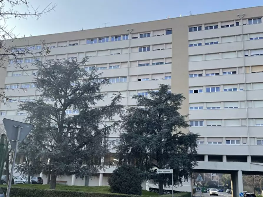 Immagine 5 di Appartamento in vendita  in Via Pomponazzi  a Bologna