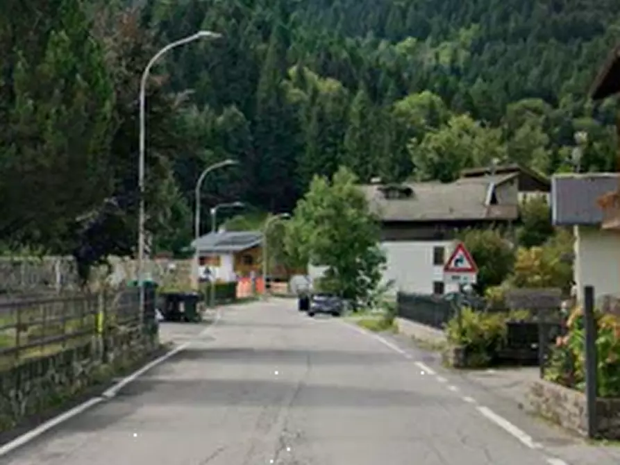 Immagine 8 di Garage in vendita  in Via Serta a Schilpario