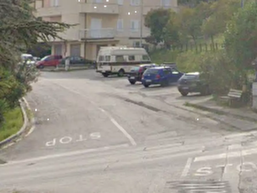 Immagine 2 di Magazzino in vendita  in Via Palmiro Togliatti a Montegranaro