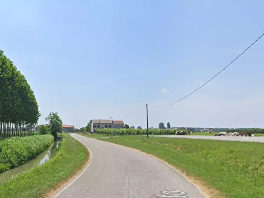 Immagine 12 di Appartamento in vendita  in Via Volto a Borgo Mantovano