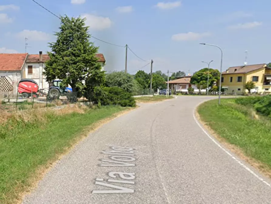 Immagine 15 di Appartamento in vendita  in Via Volto a Borgo Mantovano