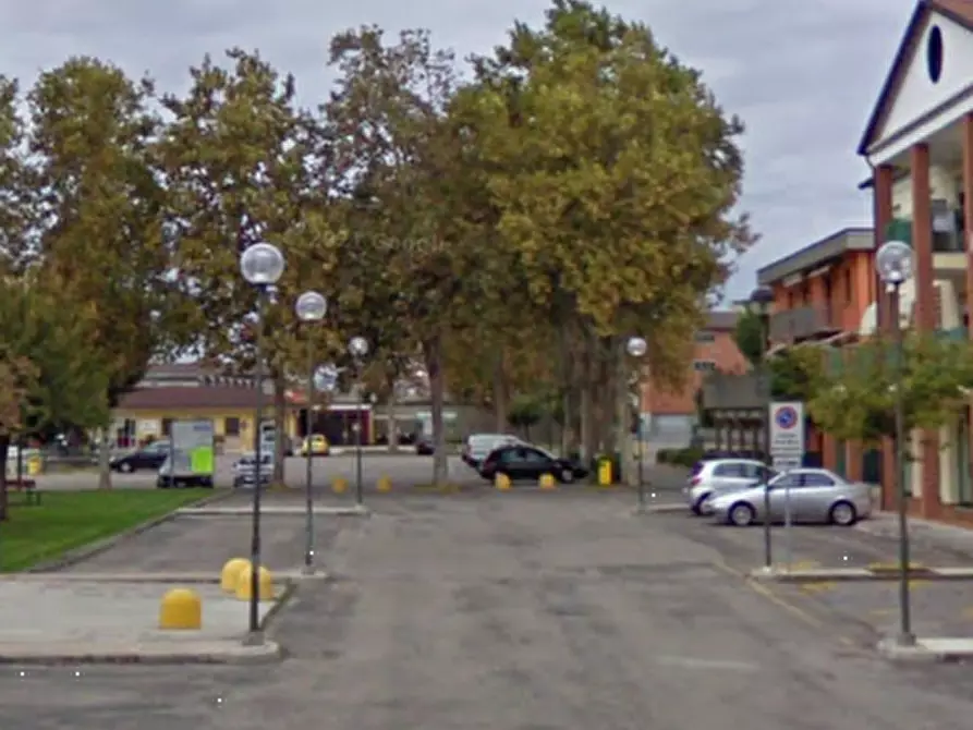 Immagine 11 di Appartamento in vendita  in Piazzale della Resistenza a Porto Mantovano