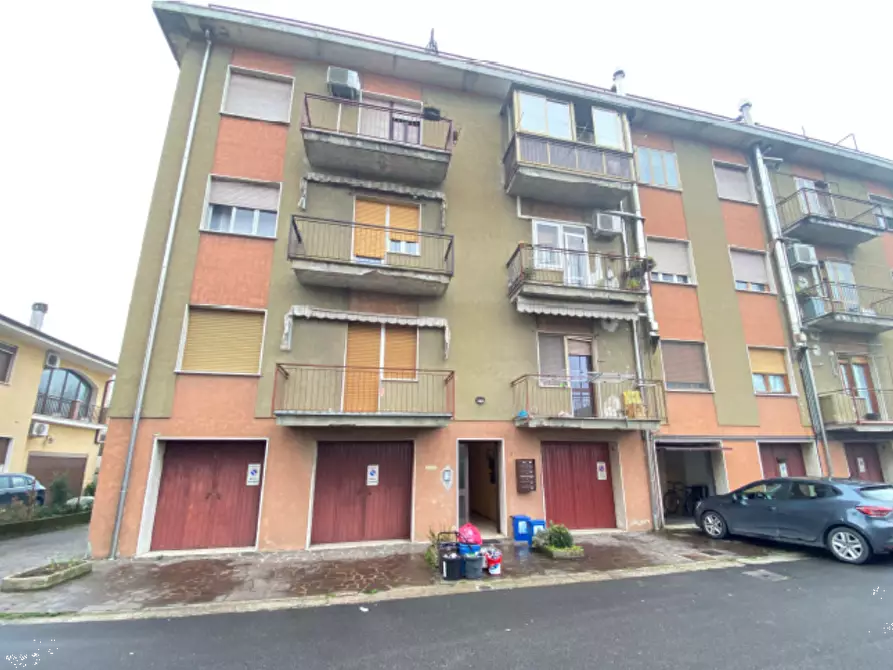 Immagine 2 di Appartamento in vendita  in Via Piave a Marmirolo