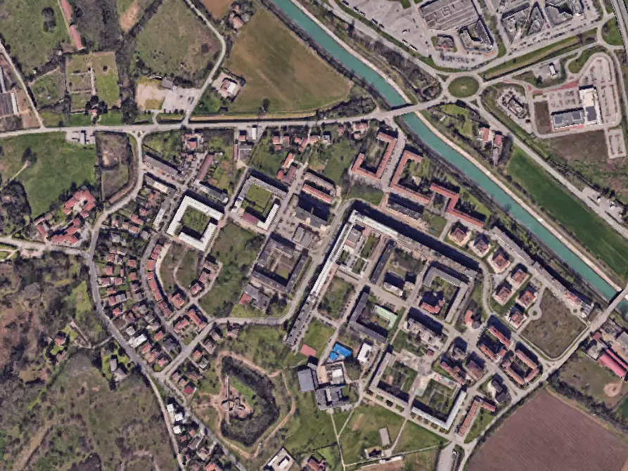 Immagine 7 di Appartamento in vendita  in Viale Veneto a Mantova