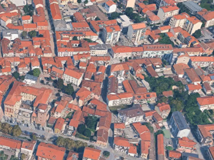 Immagine 2 di Stabile in vendita  in Via G. Matteotti a Settimo Torinese