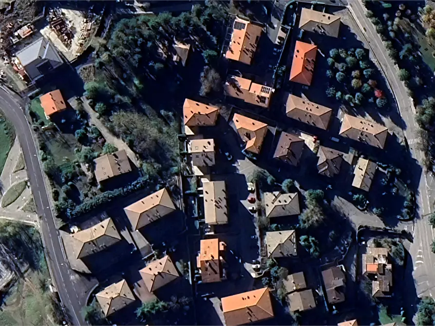 Immagine 20 di Appartamento in vendita  in Via Della Repubblica a Loiano