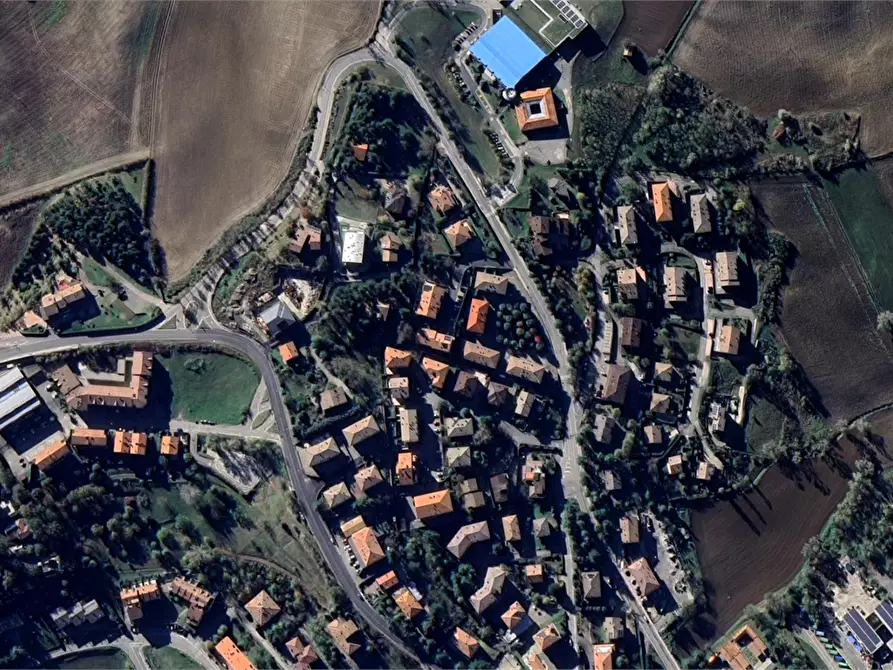 Immagine 21 di Appartamento in vendita  in Via Della Repubblica a Loiano