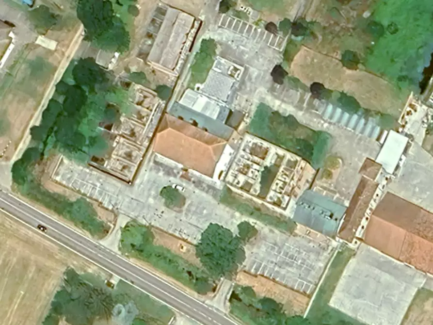 Immagine 31 di Negozio in vendita  in Strada Francesca est a Rodigo