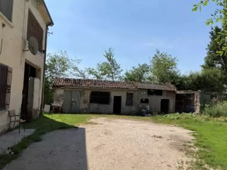 Immagine 3 di Casa indipendente in vendita  in Via Argine Secchia Sud a Quistello