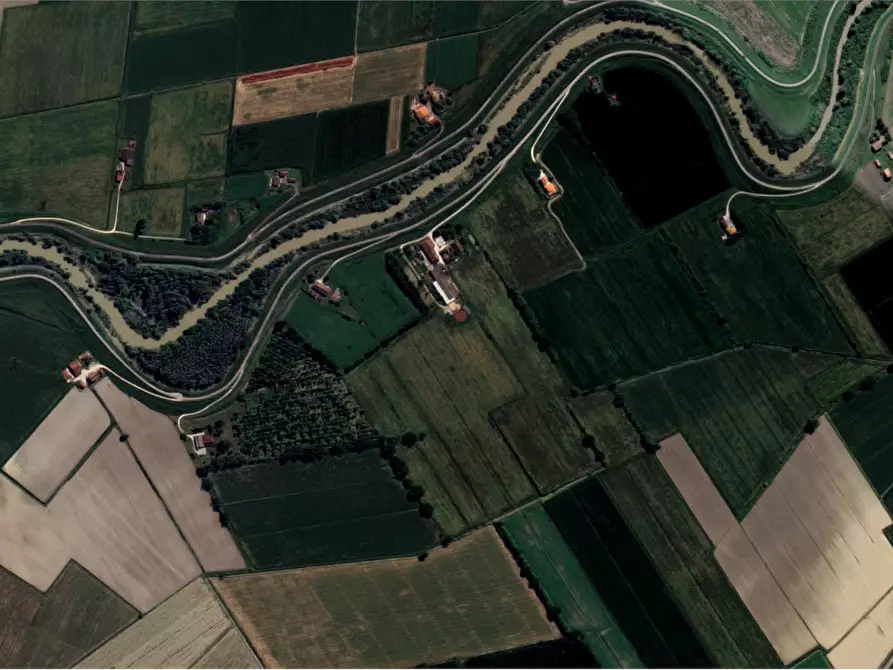 Immagine 17 di Casa indipendente in vendita  in Via Argine Secchia Sud a Quistello