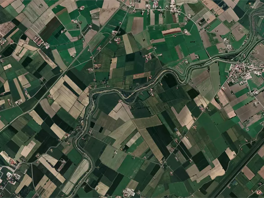 Immagine 18 di Casa indipendente in vendita  in Via Argine Secchia Sud a Quistello