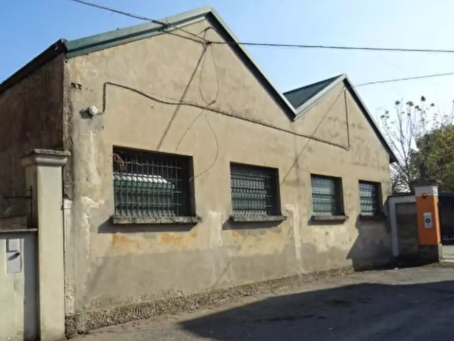 Immagine 2 di Capannone industriale in vendita  in Via Privata Magnani a Mede