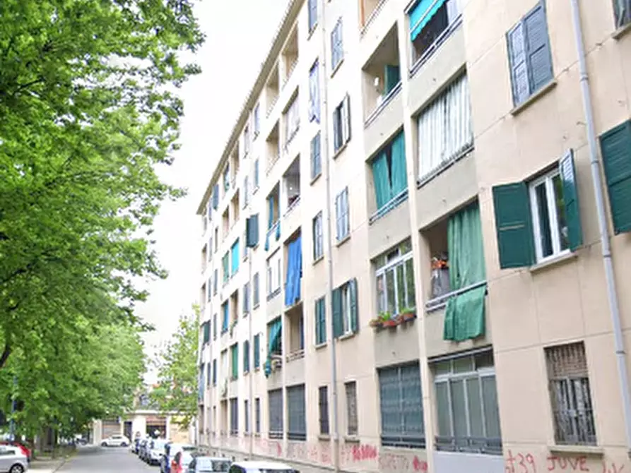Immagine 13 di Appartamento in vendita  in Via Carlo Poma a Torino