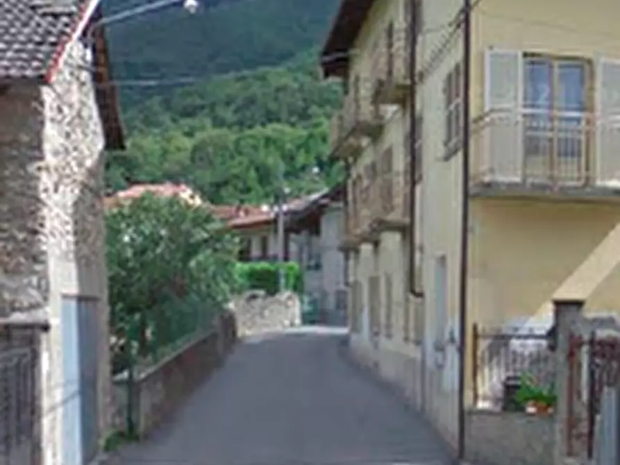 Immagine 5 di Casa indipendente in vendita  in Via Comba a Villar Focchiardo