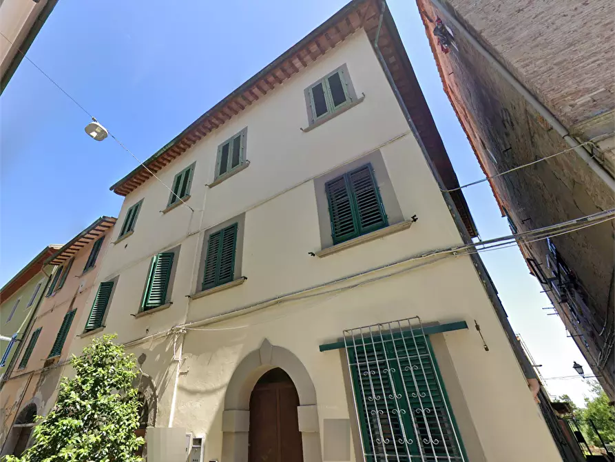 Immagine 9 di Appartamento in vendita  in Via Castruccio Castracani a Fucecchio