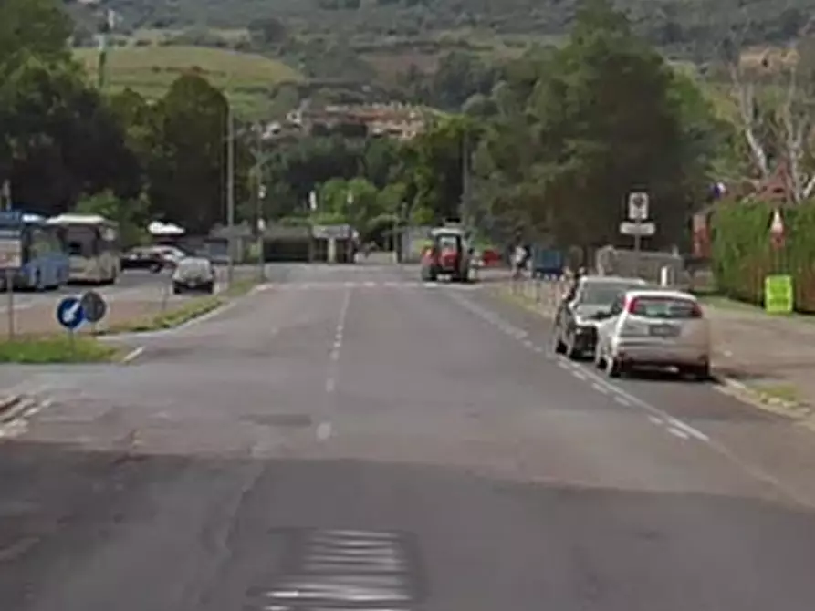 Immagine 14 di Appartamento in vendita  in Via Don Minzoni a Rufina