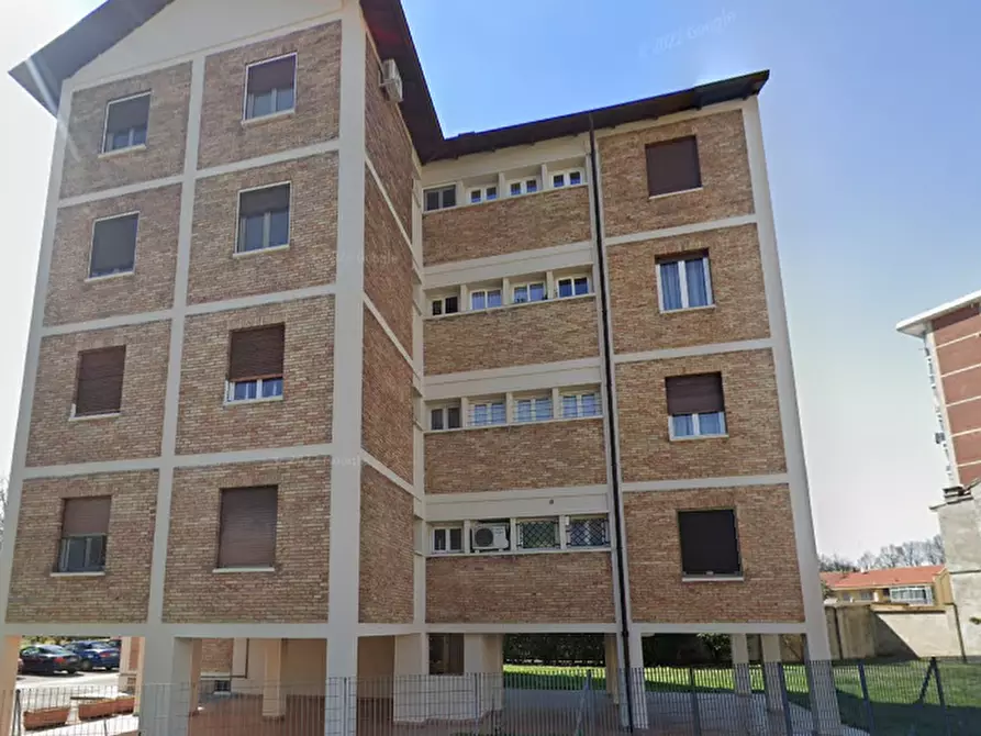 Immagine 10 di Appartamento in vendita  in Via Parenzo a Torino