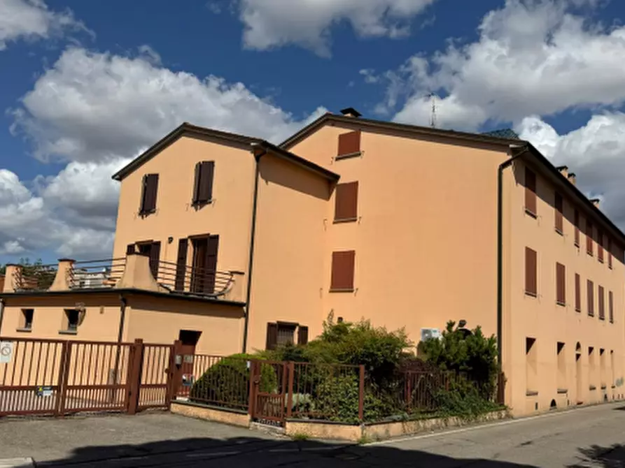 Immagine 2 di Appartamento in vendita  in Via Selice a Imola