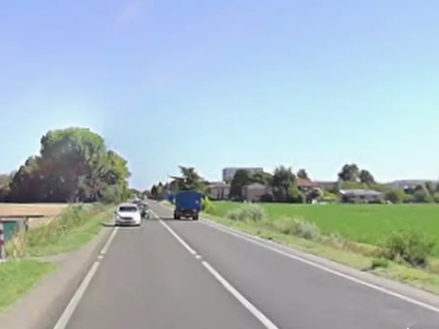 Immagine 4 di Appartamento in vendita  in Via Selice a Imola