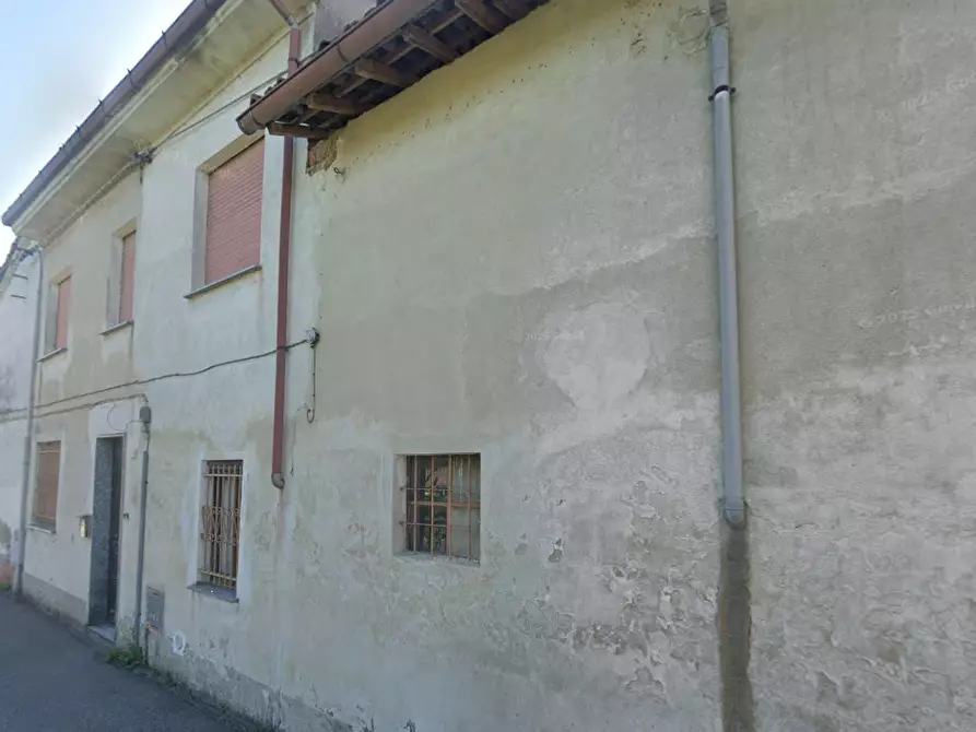 Immagine 3 di Casa indipendente in vendita  in Via Nuova a Suardi