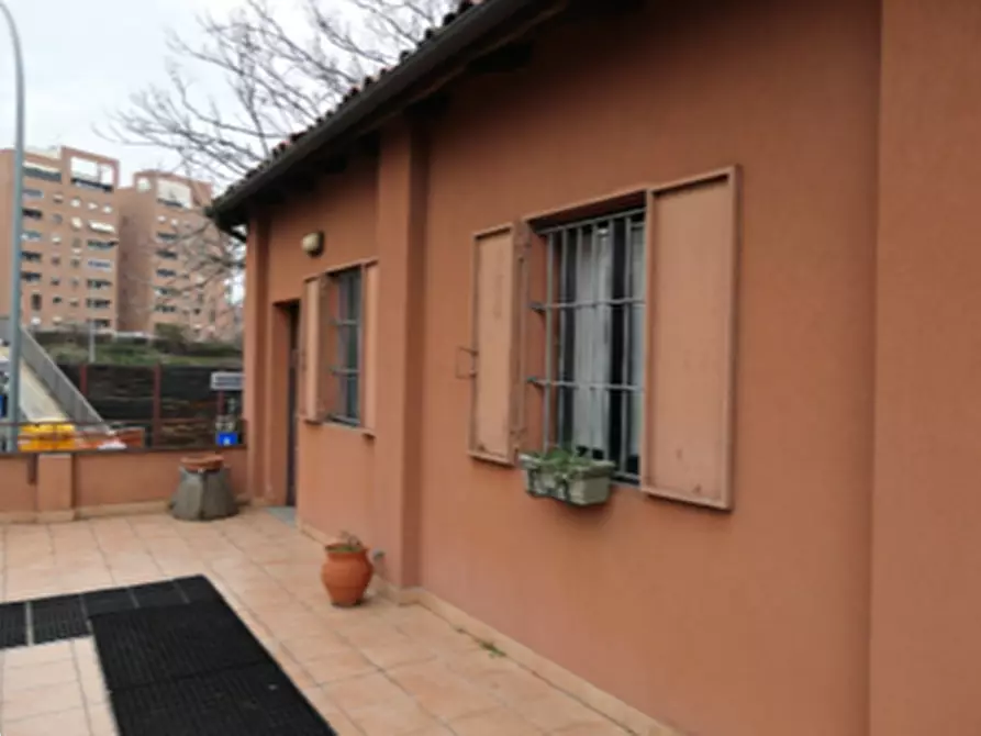 Immagine 4 di Ufficio in vendita  in Via Saragat a Bologna