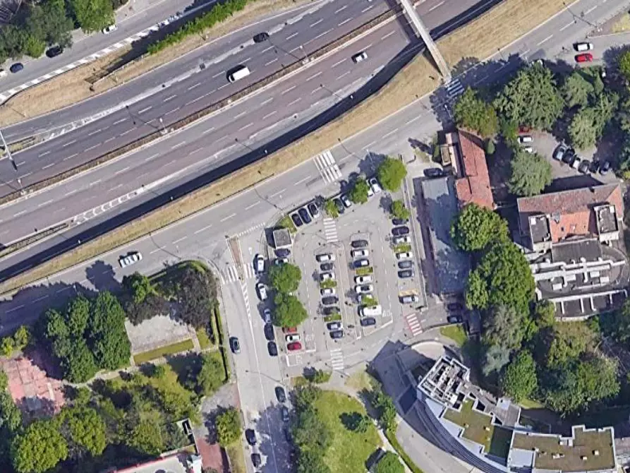 Immagine 7 di Ufficio in vendita  in Via Saragat a Bologna