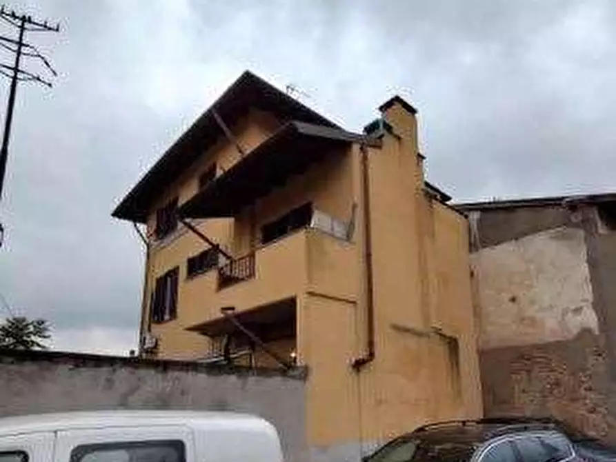 Immagine 3 di Appartamento in vendita  in Via Curtatone a Legnano