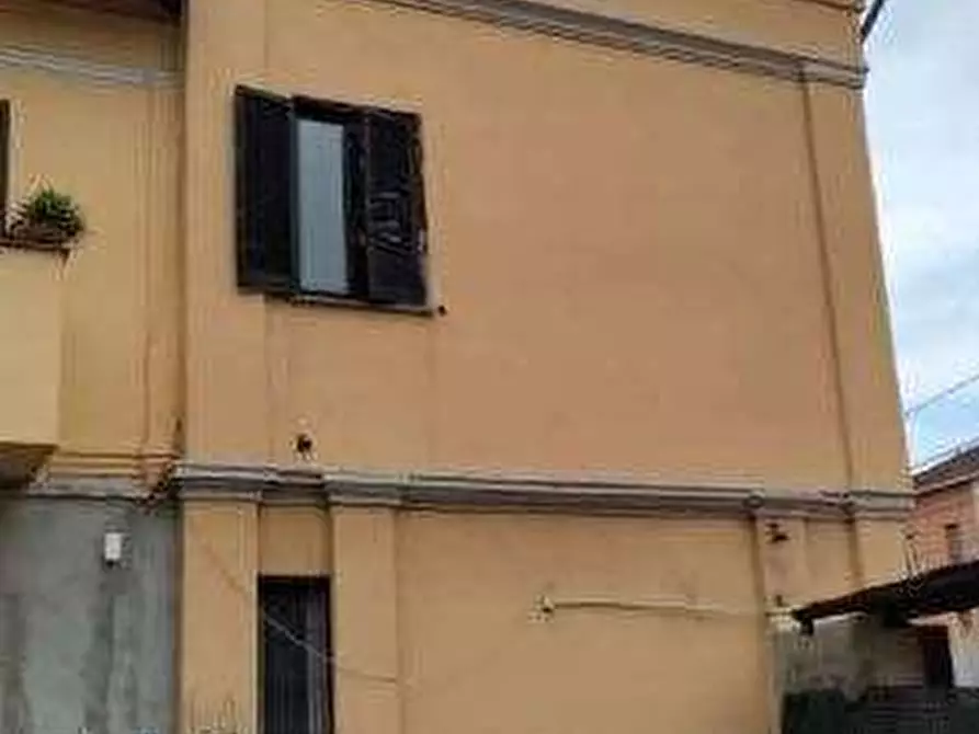 Immagine 5 di Appartamento in vendita  in Via Curtatone a Legnano