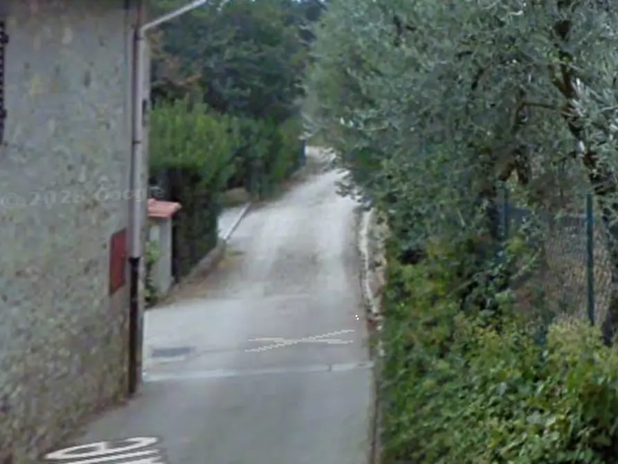 Immagine 11 di Appartamento in vendita  in Via di Naiale a Lastra A Signa