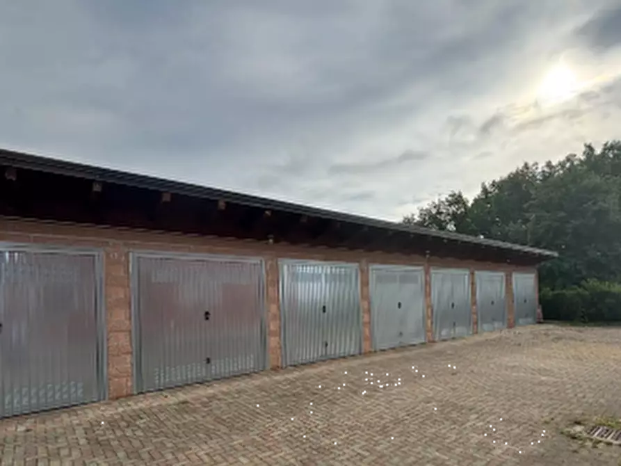 Immagine 2 di Garage in vendita  in Via Lanzo a Givoletto