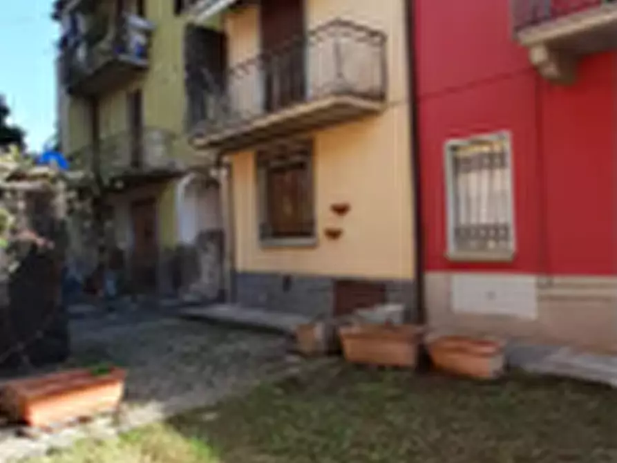 Immagine 2 di Porzione di casa in vendita  in Via Mazzini  a Villa D'almè