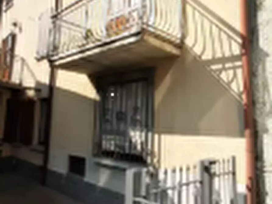 Immagine 10 di Porzione di casa in vendita  in Via Mazzini  a Villa D'almè