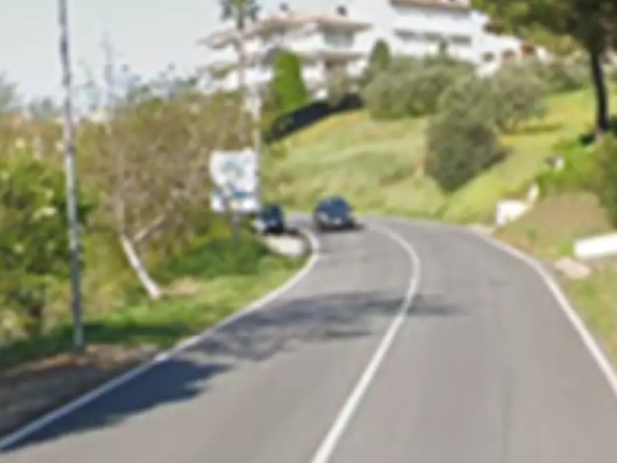 Immagine 13 di Negozio in vendita  in Via Elpidiense Sud a Montegranaro