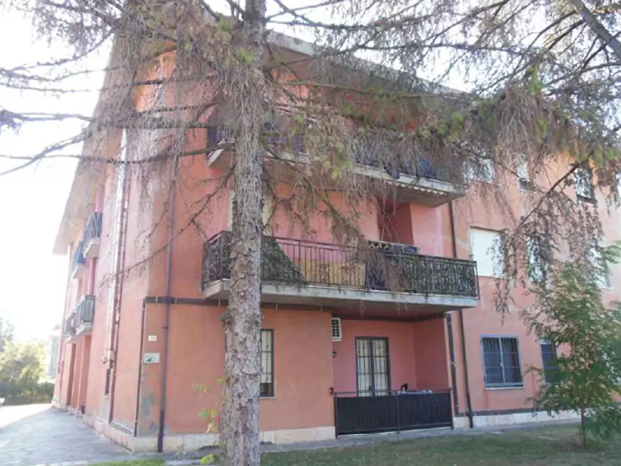 Immagine 4 di Appartamento in vendita  in Via Piemonte a Cento